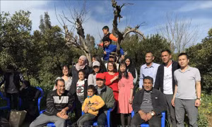 Đại sứ Việt Nam tại Algeria thăm, chúc Tết kiều bào, lao động Việt Nam