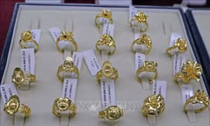Sáng 23/5, giá vàng SJC giảm mạnh trước phiên đấu thầu