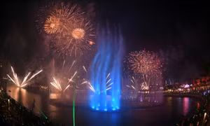 Dubai lập kỷ lục Guiness với đài phun nước lớn nhất thế giới 