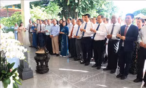 Trang trọng lễ giỗ lần thứ 95 cụ Phó bảng Nguyễn Sinh Sắc