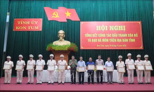 Quyết liệt đấu tranh xóa bỏ tà đạo Hà Mòn