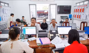 Đổi mới tư duy từ 'hành chính thụ động' đến phục vụ nhân dân