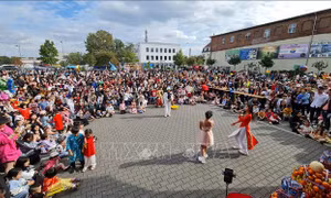 Vui Tết Trung thu tại thủ đô Berlin, Đức