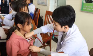 Tết ấm áp, yêu thương cho trẻ em nghèo, người neo đơn khu vực miền núi