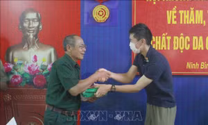 Nhiều hoạt động chia sẻ khó khăn với nạn nhân chất độc da cam tại Ninh Bình