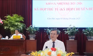Ông Trương Cảnh Tuyên được bầu giữ chức Chủ tịch UBND thành phố Cần Thơ
