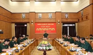 Gặp mặt các đồng chí Ủy viên Quân ủy Trung ương dự Hội nghị Trung ương 12, khóa XI