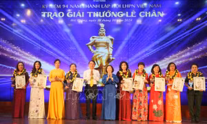 Tôn vinh hình ảnh phụ nữ Việt Nam sáng tạo, trung hậu, đảm đang