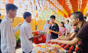 Nhiều hoạt động chăm lo Tết cho người nghèo