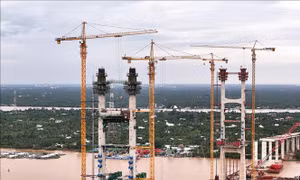 Phấn đấu hoàn thành Dự án cầu Rạch Miễu 2 trong tháng 8/2025