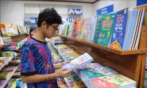Sẵn sàng cho năm học đầu tiên dùng chung một bộ sách