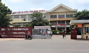 Tạm đình chỉ chức vụ Phó Giám đốc Bệnh viện đa khoa Bình Thuận 