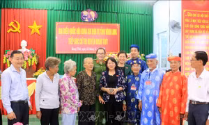 Phó Chủ tịch nước Đặng Thị Ngọc Thịnh: Sẽ tăng cường xử lý hàng giả, hàng kém chất lượng