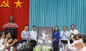TTXVN và tỉnh Bến Tre tăng cường hợp tác thông tin