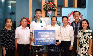 Hà Giang: Khen thưởng học sinh dự thi Olympic Toán quốc tế năm 2023