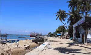 Quảng Nam: Người dân đồng thuận bàn giao mặt bằng xây dựng kè chống sạt lở ven biển