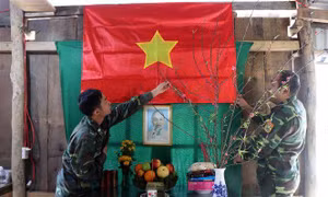 Bước chân người lính Biên phòng trong mùa Xuân biên cương 