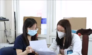 Những nữ 'chiến binh' trên mặt trận chống dịch