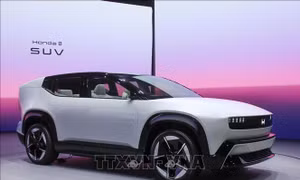 Doanh số xe hybrid tăng 72% trong tháng 7