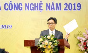 Cần chính sách thỏa đáng để khoa học và công nghệ thực sự trở thành 'đầu tàu' 