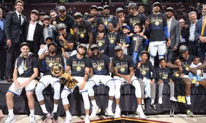 Golden State Warriors - Nhân vật thể thao trong năm của Mỹ