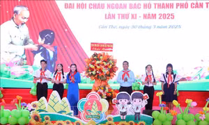 Tôn vinh 60 gương thiếu nhi phấn đấu làm theo lời Bác