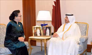 Chủ tịch Quốc hội Nguyễn Thị Kim Ngân hội kiến Thủ tướng Qatar