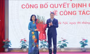 Bà Nguyễn Thị Tuyến được bầu giữ chức Chủ tịch Hội Liên hiệp Phụ nữ Việt Nam