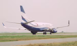Nigeria: Máy bay Boeing 737 rơi bánh khi hạ cánh