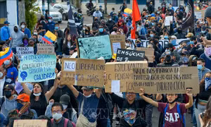Biểu tình leo thang tại Ecuador