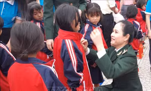 Chương trình 'Xuân Biên phòng - Ấm lòng dân biên giới 2020' tại Quảng Bình