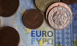 Kinh tế Eurozone tránh được suy thoái kỹ thuật