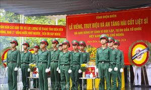 Tổ chức truy điệu, an táng hai hài cốt liệt sĩ
