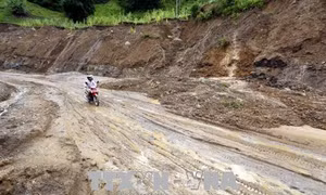 Hàng chục điểm sạt lở trên Quốc lộ 12 nối Điện Biên - Lai Châu