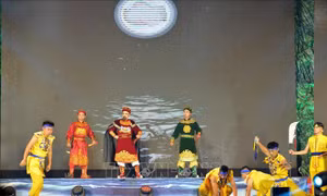 Khai hội truyền thống Bạch Đằng năm 2023
