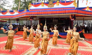 Khai mạc sự kiện Angkor Sangkran sôi động ở Siem Reap