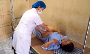 Hưng Yên: Đưa khám, chữa bệnh chất lượng cao về trạm y tế xã