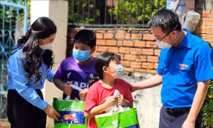 Trung thu yêu thương giữa đại dịch ở TP Hồ Chí Minh
