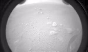 NASA công bố đoạn ghi âm và video đầu tiên gửi về từ Sao Hỏa