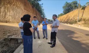 Đồng Nai xác minh thực tế vụ nhà dân chênh cao 12 m sau khi hạ cốt nền đường