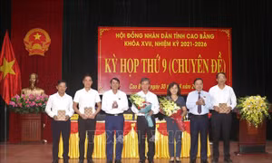 HĐND tỉnh Cao Bằng thông qua 12 nghị quyết về phát triển kinh tế - xã hội