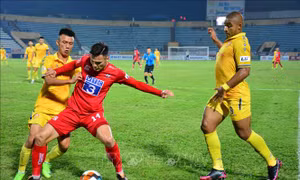V-League 2021 khép lại vòng 2 hấp dẫn
