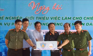 Ngày hội tư vấn nghề nghiệp, giới thiệu việc làm cho chiến sỹ công an