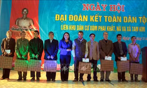 Chủ tịch Hội Phụ nữ Việt Nam dự Ngày hội Đại đoàn kết toàn dân tộc tại Cao Bằng