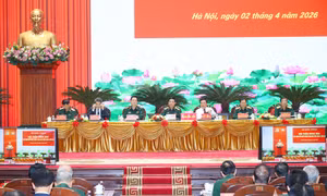 Xây dựng nền quốc phòng toàn dân vững mạnh, hiện đại