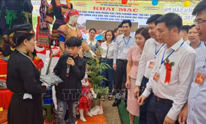 Hội chợ chuyên biệt đầu tiên cho vùng đồng bào dân tộc thiểu số và miền núi Lào Cai
