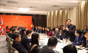 Để Việt Nam trở thành mắt xích quan trọng của hệ thống tài chính châu Á