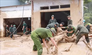 Thiên tai làm 13 người thương vong và gây thiệt hại nghiêm trọng tại các địa phương