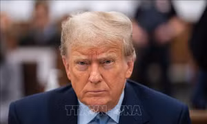 Tổng thống Trump 'phát minh' ra vũ khí thương mại mới