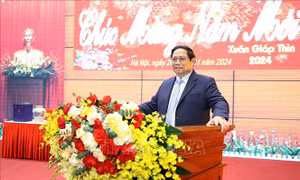 Thủ tướng Phạm Minh Chính: Tình báo Quốc phòng phải có tư duy sâu sắc, nắm bắt kịp thời, luôn luôn đổi mới